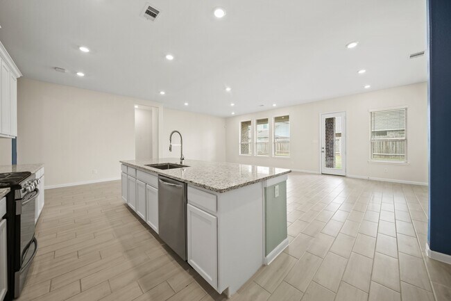 Building Photo - 2427 Madera Landing Ln