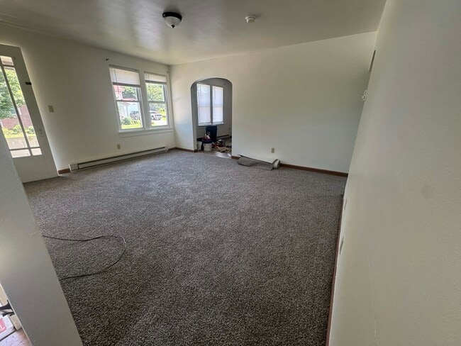 Building Photo - 13825 Maple Tree Ln SW