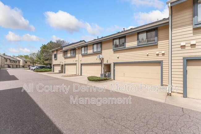 Building Photo - 8787 Allison Dr
