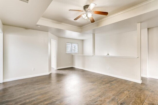 Building Photo - 1700 Anise Dr