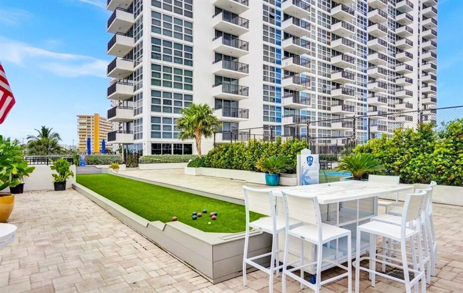 Building Photo - 531 N Ocean Blvd