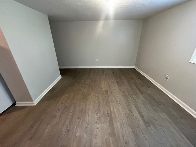 Building Photo - 1810-3 Atascadero Drive