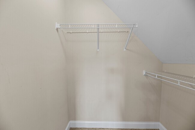 Building Photo - 108 Coree Way