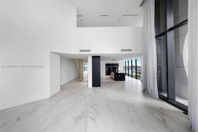 Building Photo - 1000 Biscayne Blvd