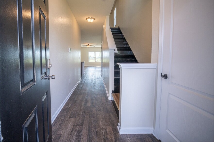 Building Photo - 2528 Acorn Creek Rd