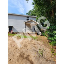 Building Photo - 811 N Franklin Rd