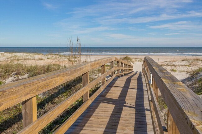 Building Photo - 880-A1A A1A Beach Blvd