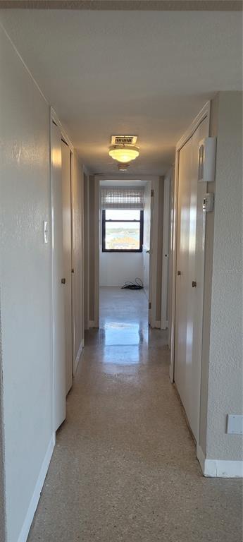 Building Photo - 10355 Paradise Blvd