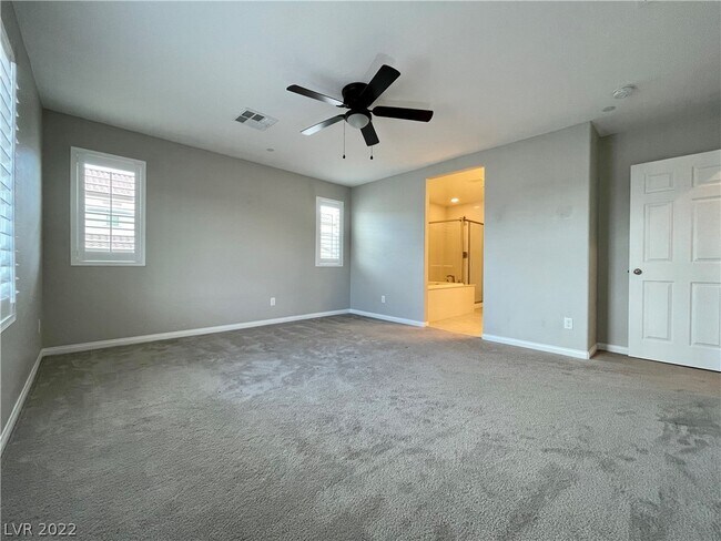 Building Photo - 354 Mezzaforte St