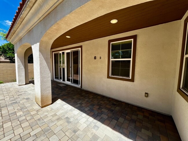 Building Photo - 134 Laceflower