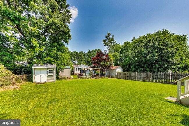 Building Photo - 4715 Oxbow Rd