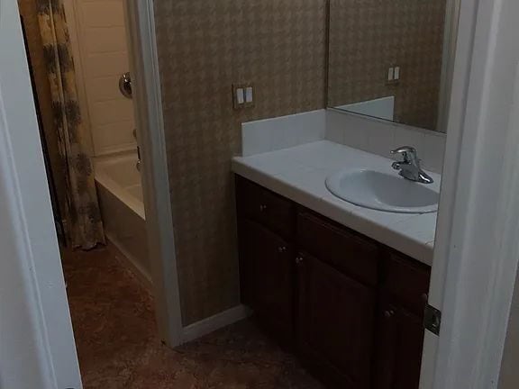 Building Photo - "Spacious 4-Bed Oasis with Fireplace in Twentynine Palms – Perfect for Cozy Living!"