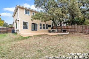Building Photo - 15810 Redwoods Manor