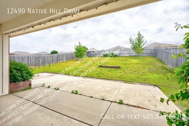 Building Photo - 12490 Native Hill Dr