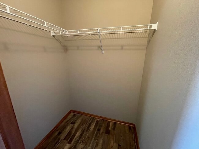 Building Photo - 738 NE Spring St