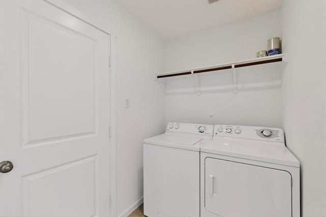 Building Photo - 6734 Highlands St