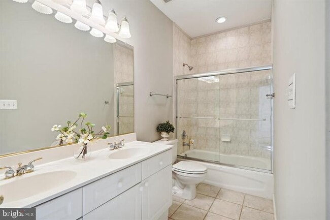 Building Photo - 20366 Fallsway Terrace