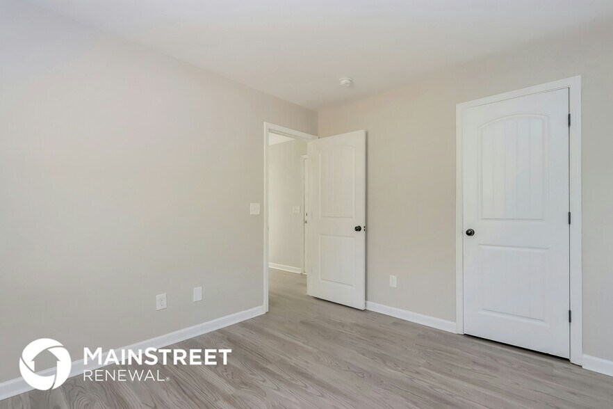 Building Photo - 128 Pristine Dr