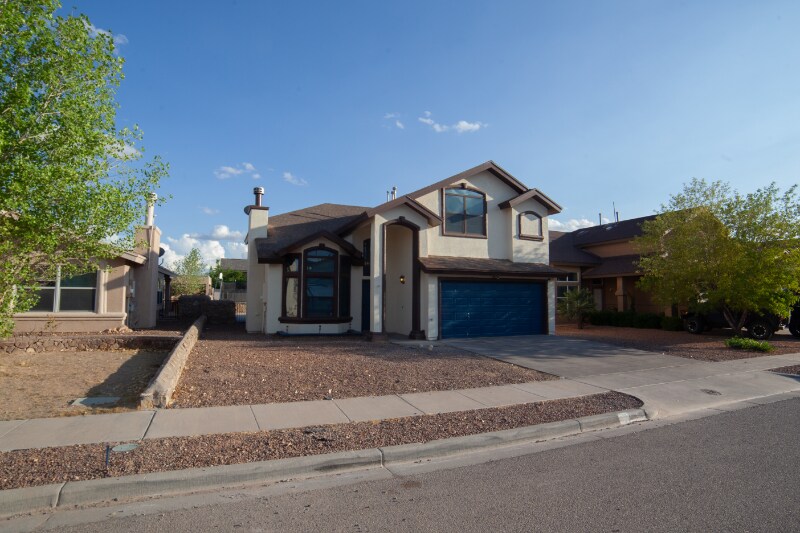 Building Photo - 13260 Emerald Creek Dr