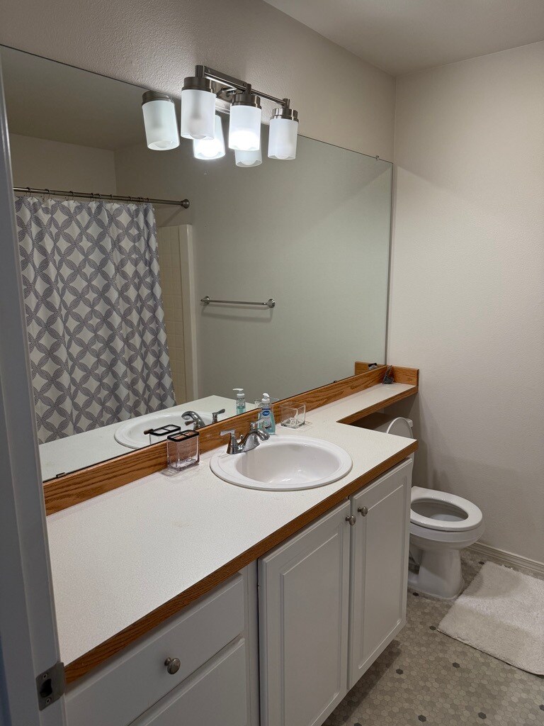 Building Photo - 14174 SW Barrows Rd