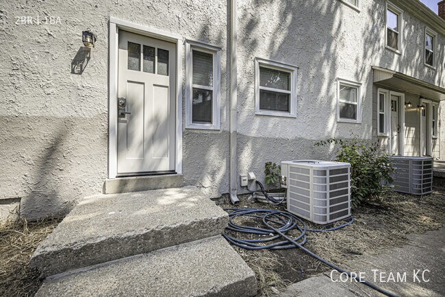 Building Photo - 5044 Baltimore Ave