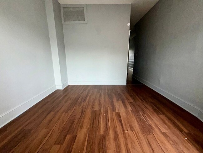 Building Photo - Stunning 1-Bedroom Home in the Heart of Collingdale! Available NOW!
