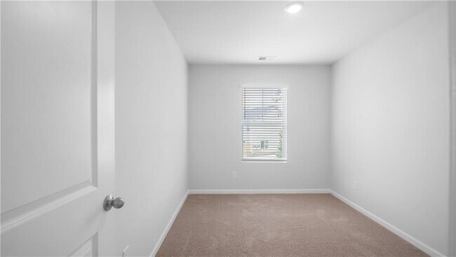 Building Photo - 371 Lanier Cir