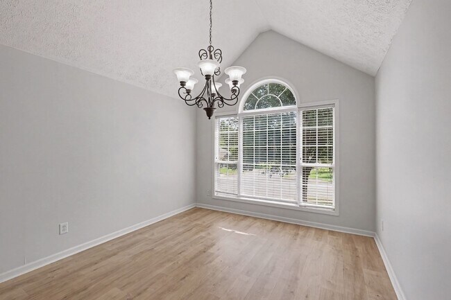 Building Photo - 1360 Harrington Dr