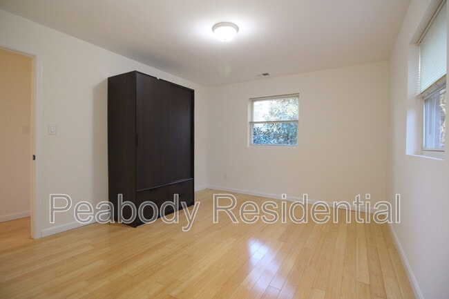 Building Photo - 2129 Grayson Pl