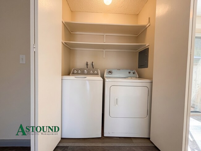 Building Photo - 1244 Marionola Way