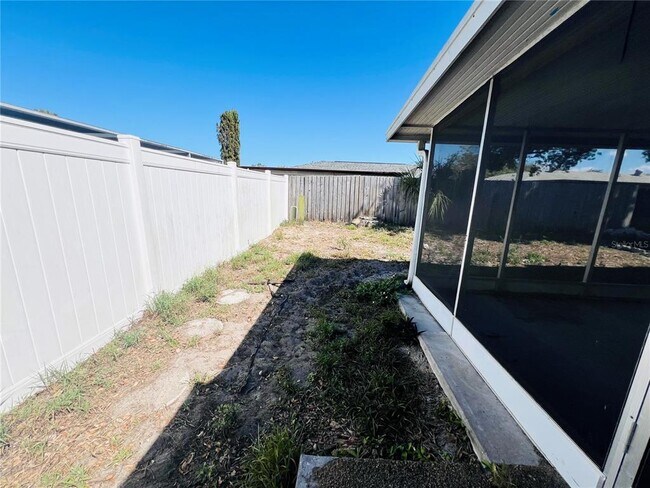 Building Photo - 7811 Embassy Blvd