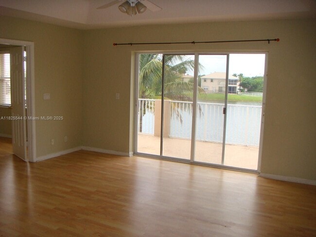 Building Photo - 122 SW 164th Terrace