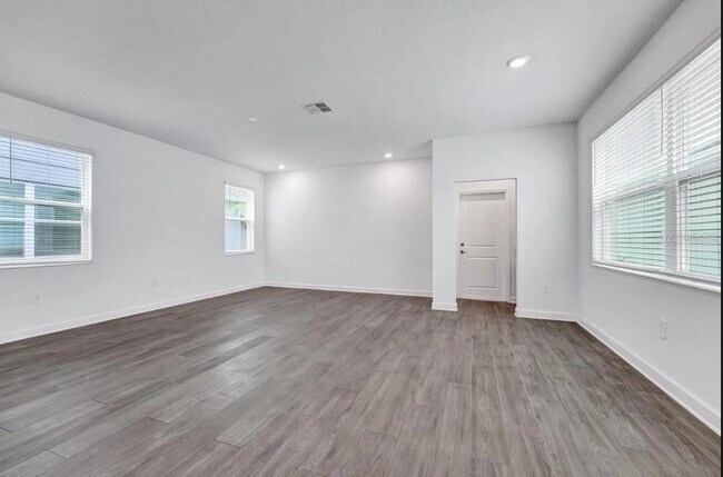 Building Photo - 9809 Introduction Wy