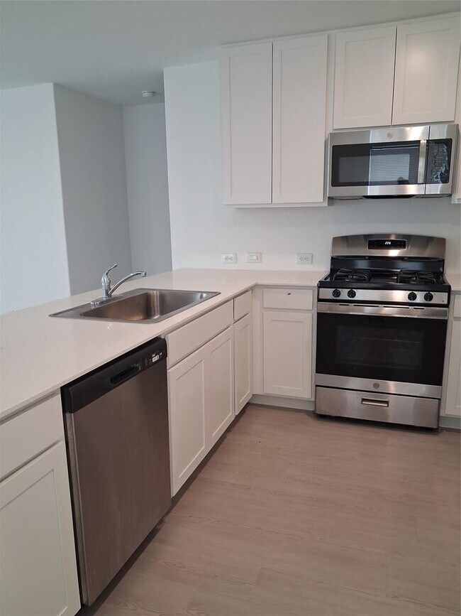 Building Photo - 3307 Hilts Trl