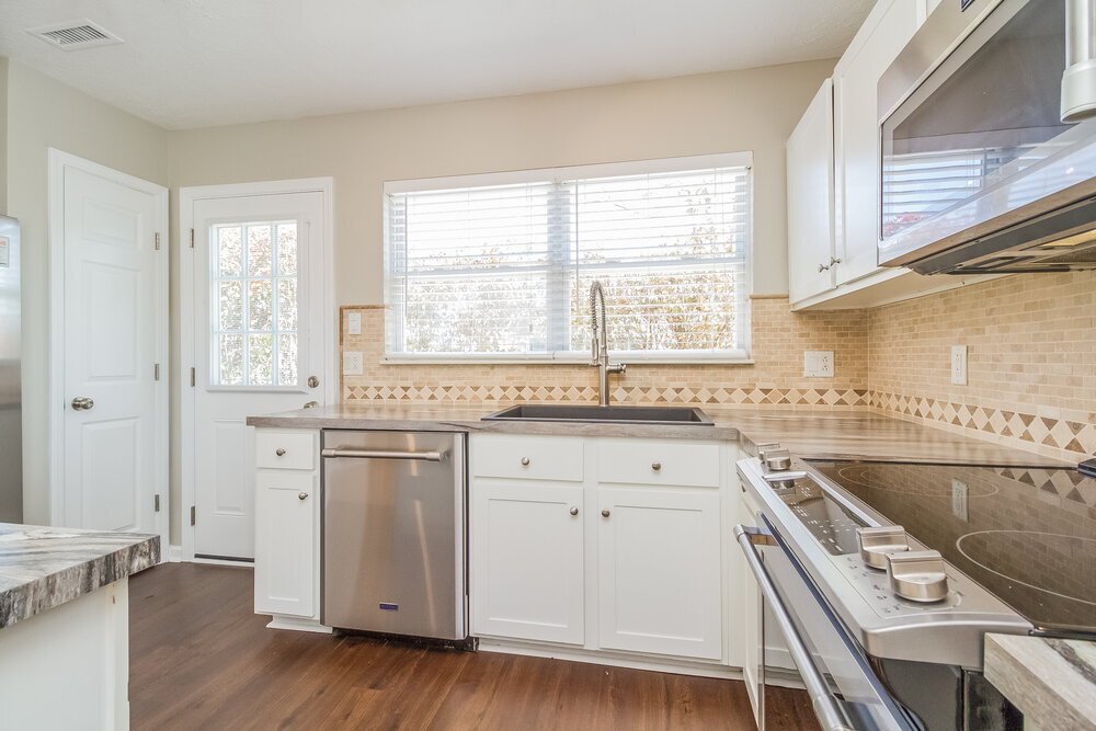 Building Photo - 2300 Crescent Valley Pl