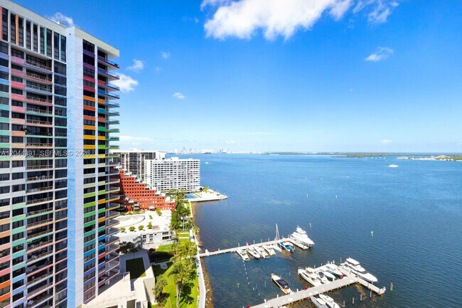 Building Photo - 1627 Brickell Ave