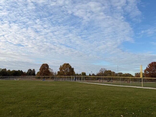 Building Photo - 311 Sheffield Ct