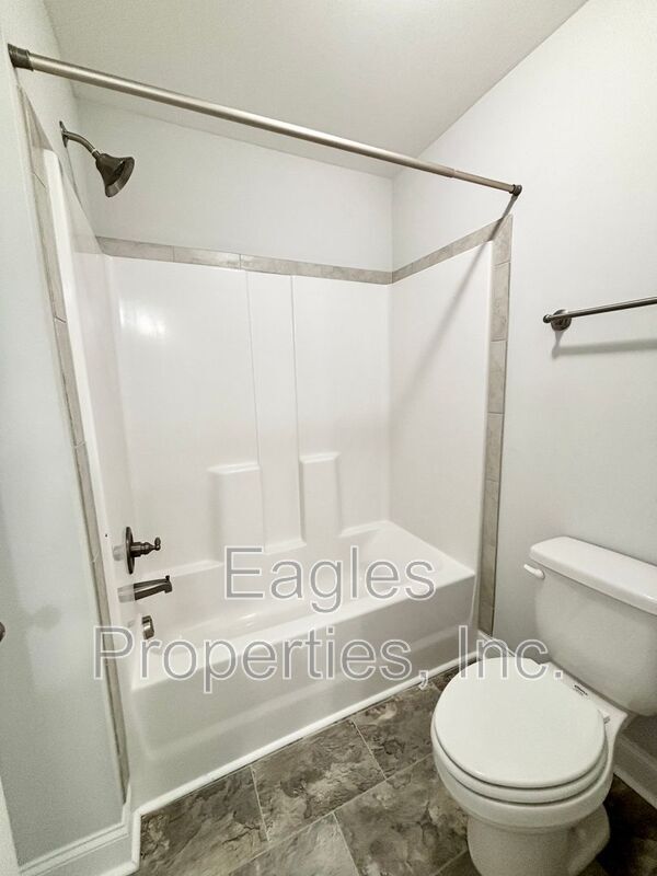 Building Photo - 106 Perignon Dr
