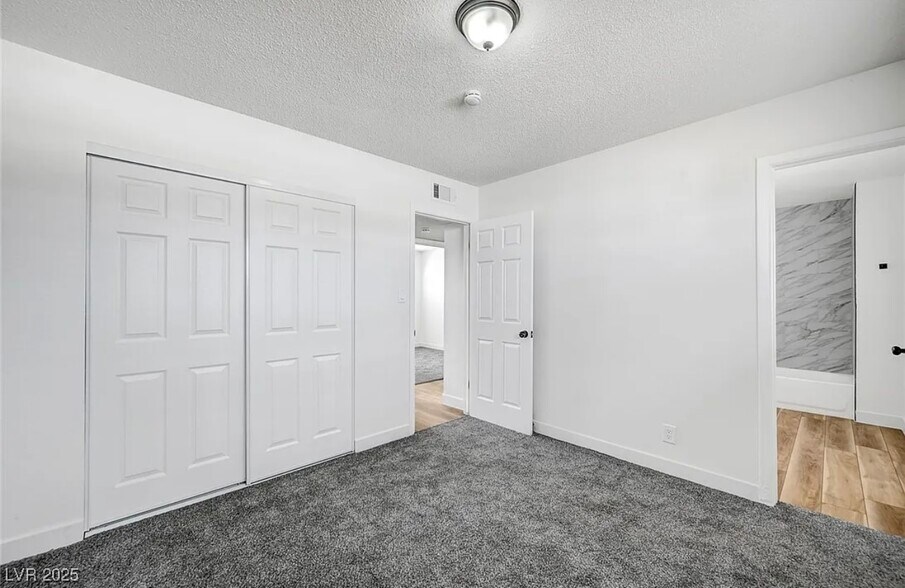 Building Photo - 6520 Evergreen Ave
