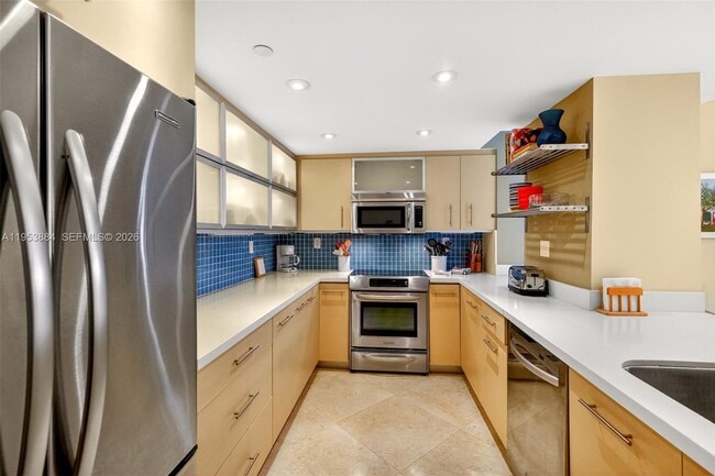 Building Photo - 2401 Collins Ave