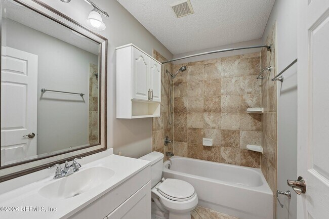 Building Photo - 1219 Stern Way