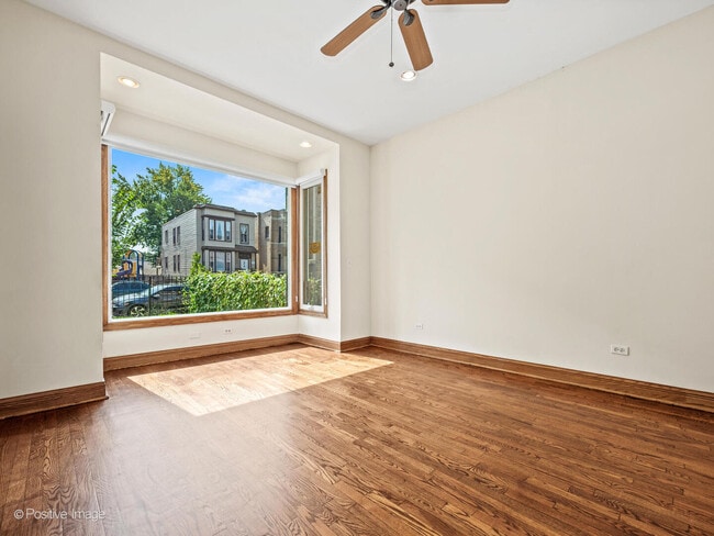 Building Photo - 2908 W McLean Ave