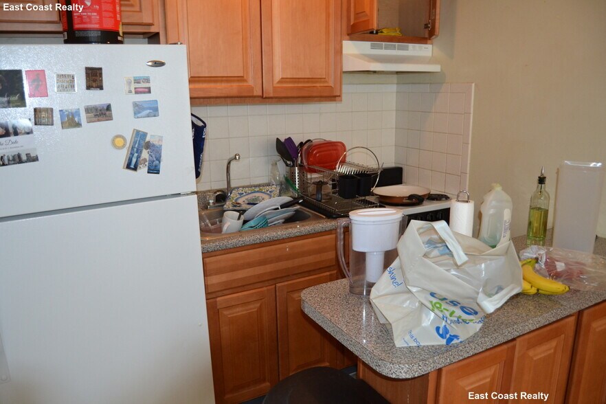 Building Photo - 1132 Commonwealth Ave