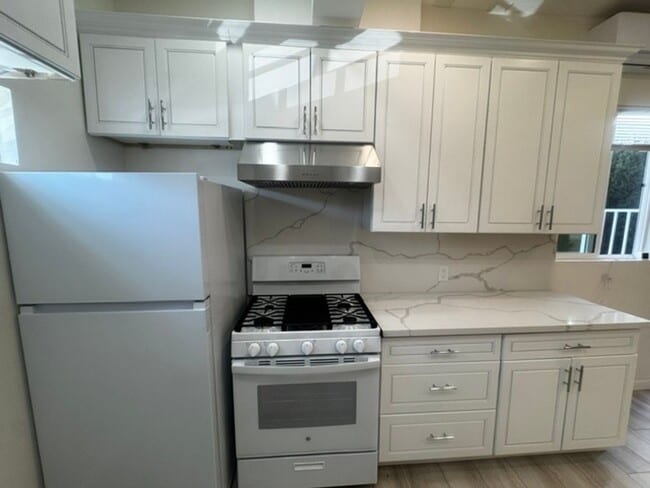 Building Photo - Brand new 2 bedroom ADU in gated area of Thousand Oaks