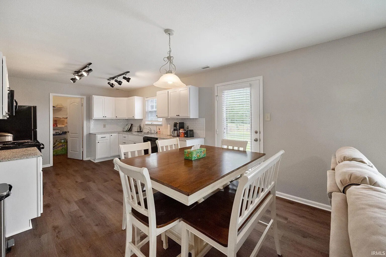 Building Photo - 4898 Little Pine Dr