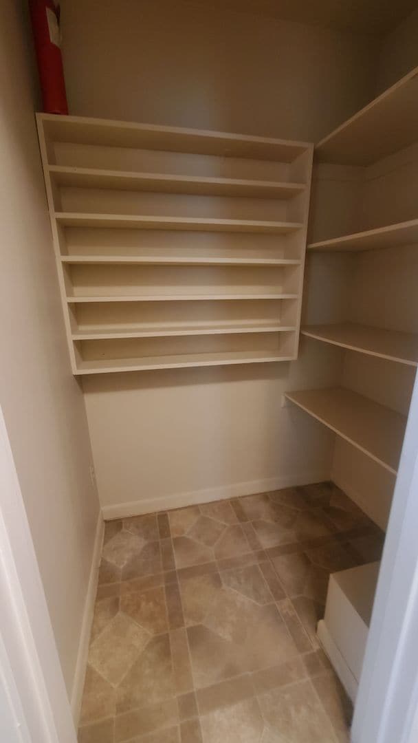 Building Photo - Large 2 Bedroom, 2.5 Bath with large Den and Family Room in Rainbows End, Dunnellon, FL