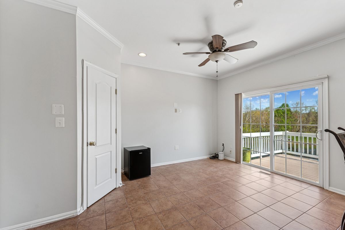 Building Photo - 4229 Talmadge Cir