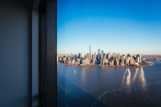 Building Photo - 99 Hudson St