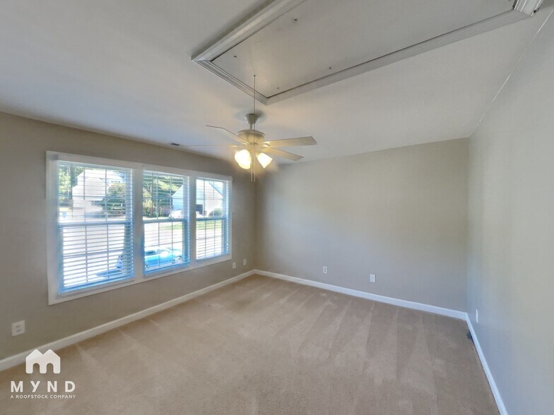 Building Photo - 2412 Farlow Gap Ln