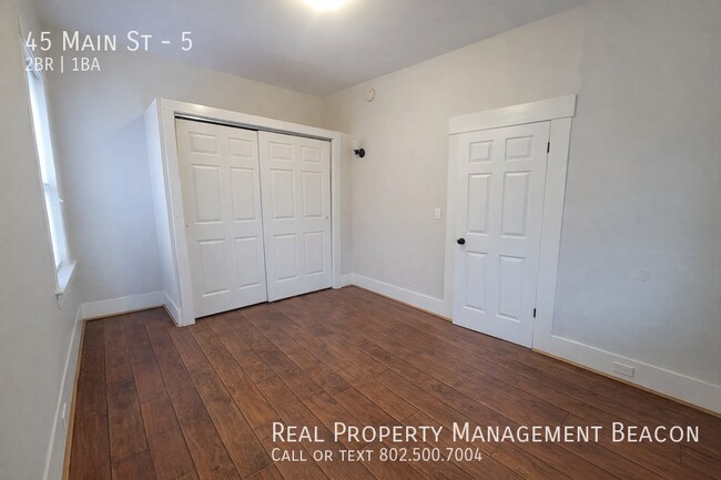 Building Photo - 45 Main St